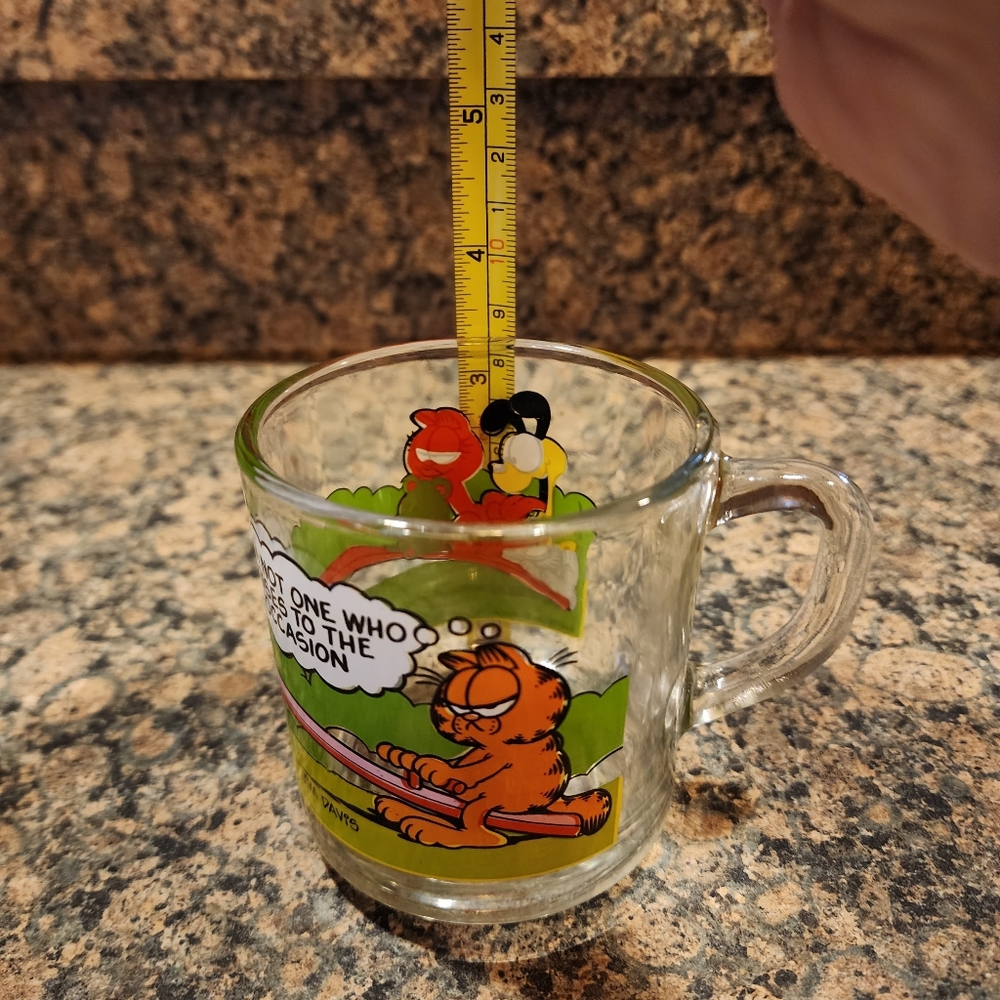 1978 Garfield and Odie Glass McDonald's Mug - Picture 4 of 5